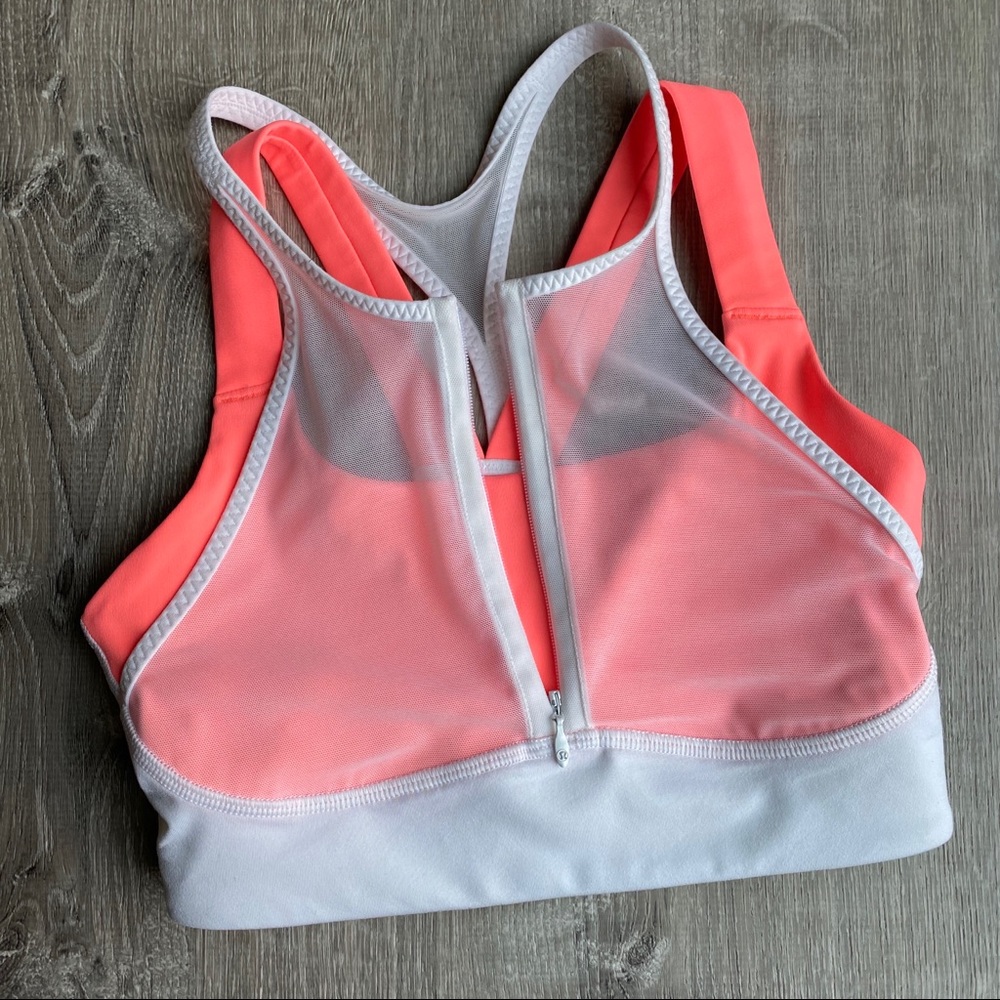 Lululemon Ready Set Sweat Bra White Light Flare 4 - Picture 8 of 8